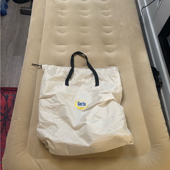 Serta Beige Inflatable Mattress with Built-in Pump - Picture 3 of 10